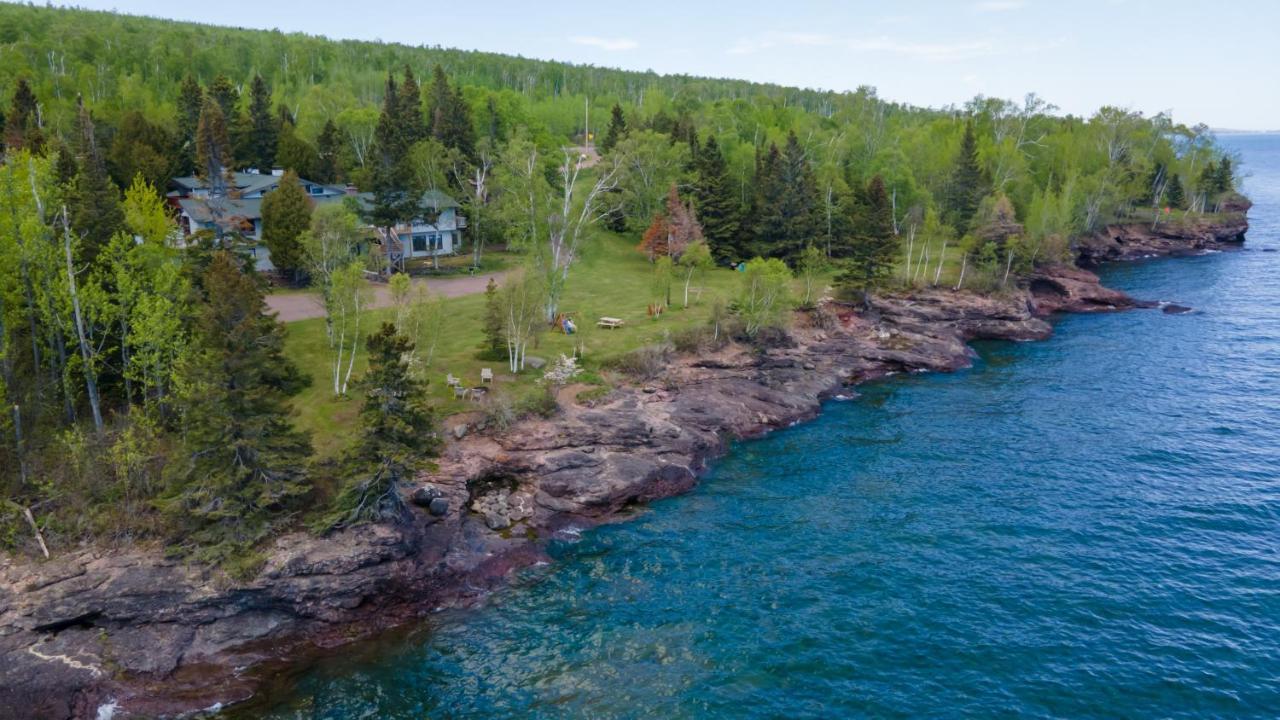 Thomsonite Inn On Lake Superior Grand Marais Exterior photo