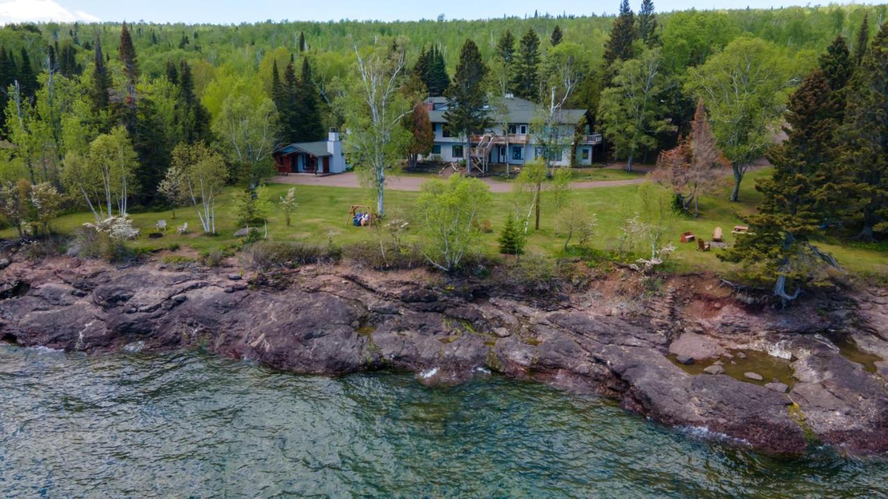 Thomsonite Inn On Lake Superior Grand Marais Exterior photo