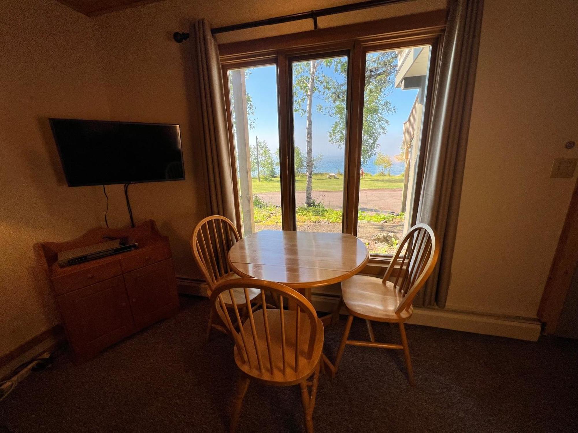 Thomsonite Inn On Lake Superior Grand Marais Exterior photo